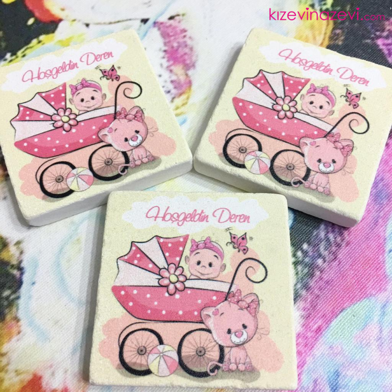 Kedi Temalı Kız Bebek Doğum Günü Taş Magnet