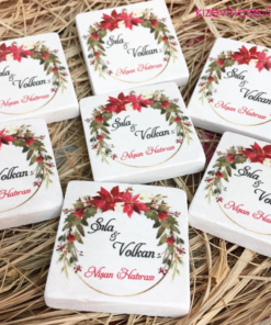 Kırmızı çiçekli kişiye özel nişan hatırası taş magnet