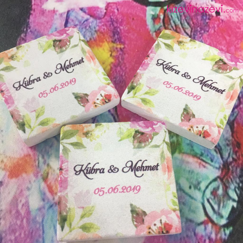 Renkli çiçekli temalı nikah hatırası doğal taş magnet