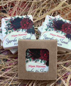 Üstten Sarkan Renkli Çiçek Temalı Nikah Düğün Nişan Kına Hatırası Taş Magnet